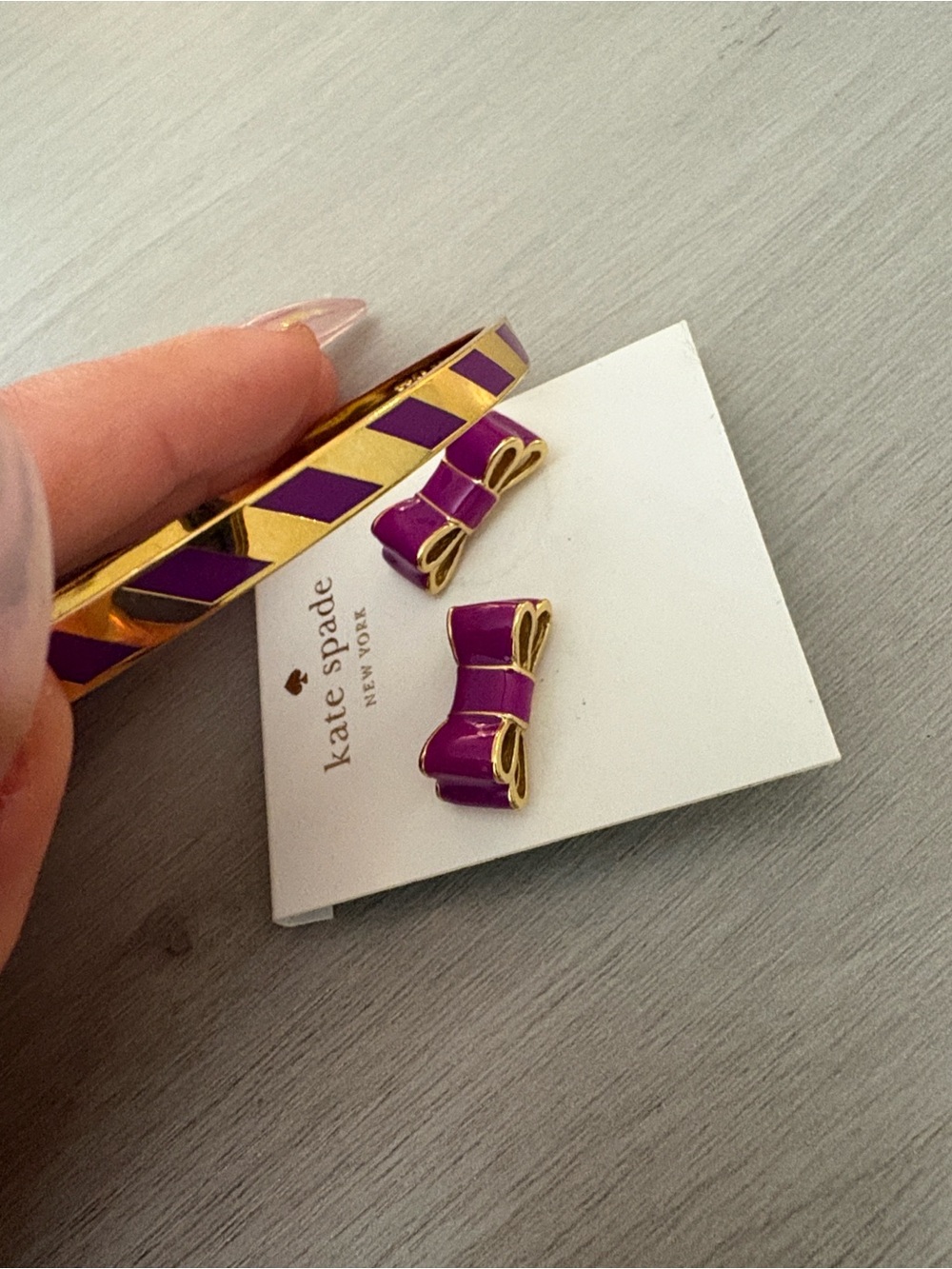 kate spade purple enamel bow bracelet and‎ stud earring set